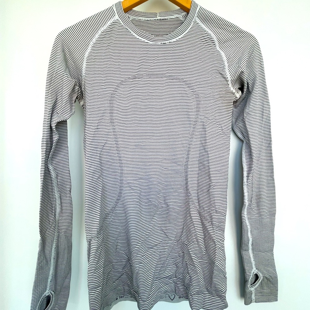 Lululemon long sleeve running shirt